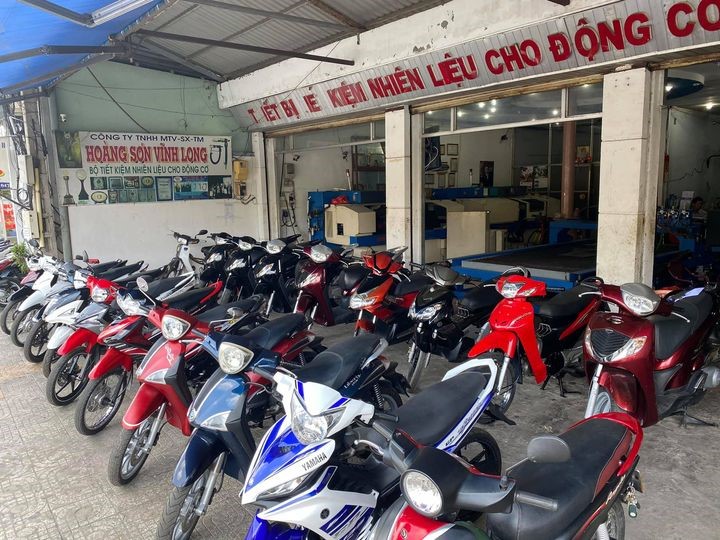 Cửa hàng xe máy cũ Vĩnh Long Hoàng Sơn