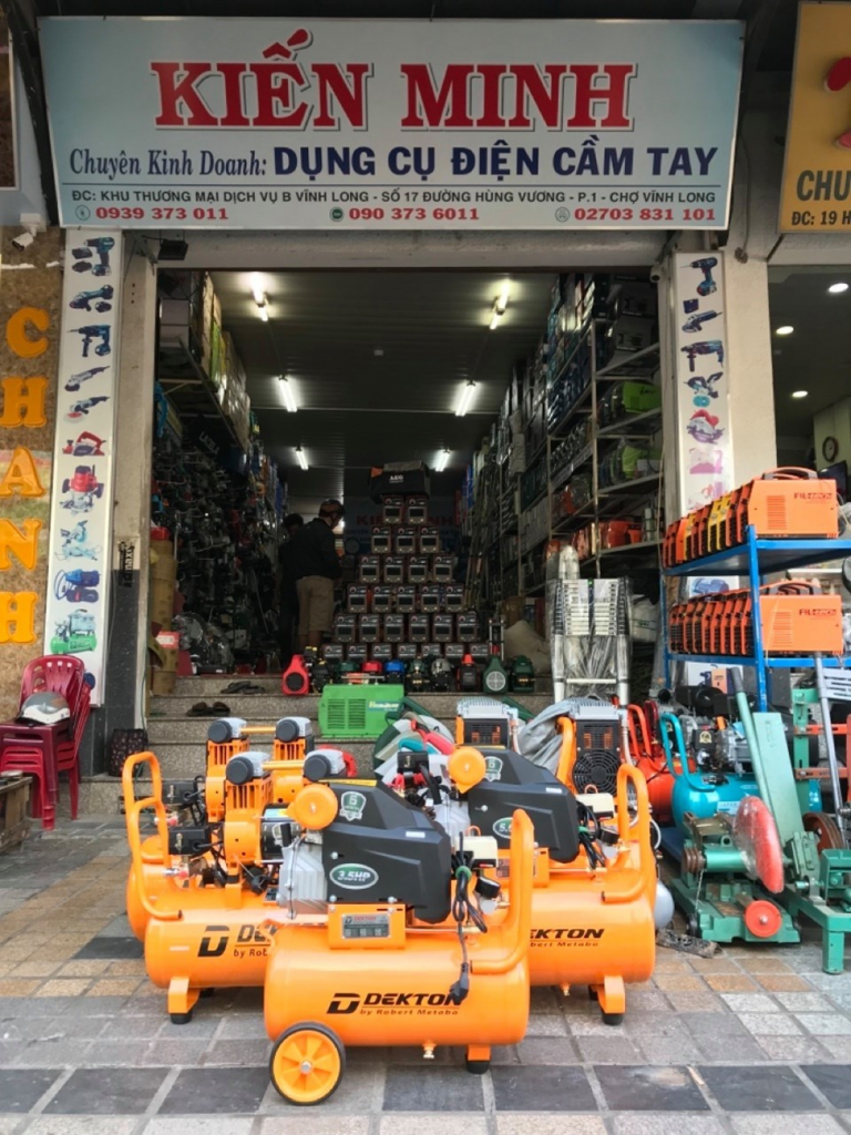 Cửa hàng thiết bị điện Vĩnh Long Kiến Minh
