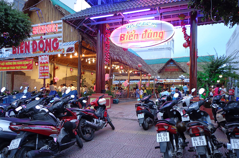 Phố nướng Biển Đông - nhà hàng buffet tại Vĩnh Long
