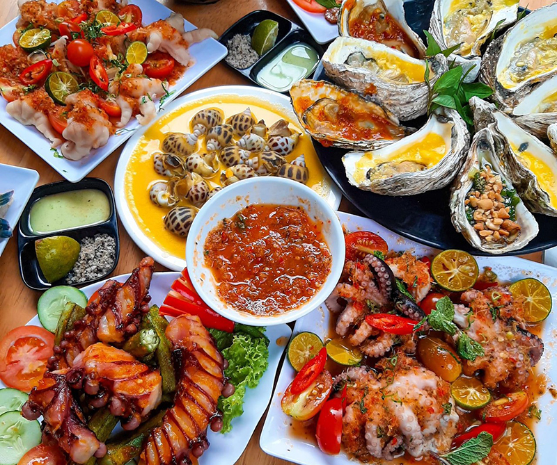 Hải Sản LÀNG BIỂN - nhà hàng hải sản ngon Vĩnh Long