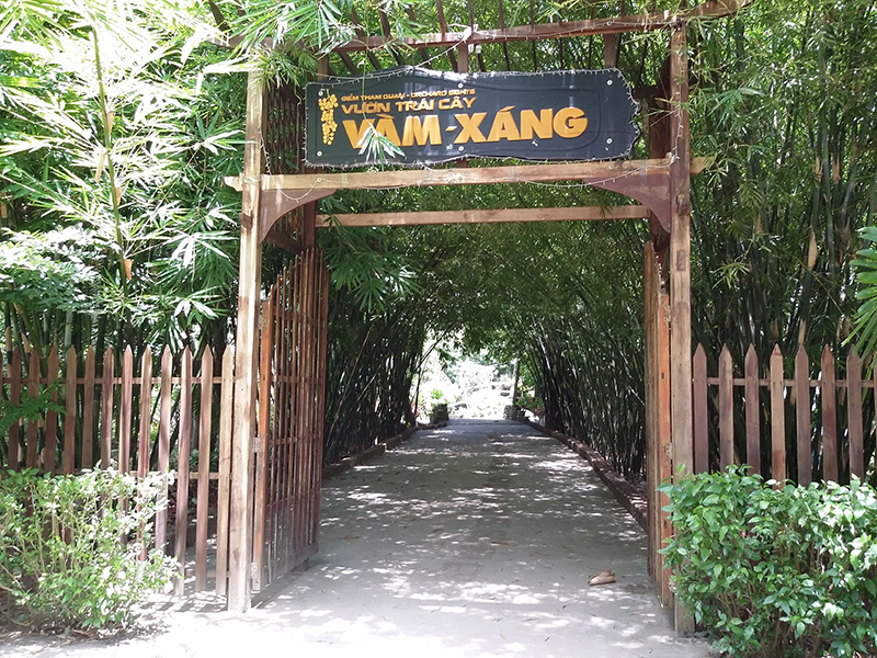 Vườn trái cây Vàm Xáng