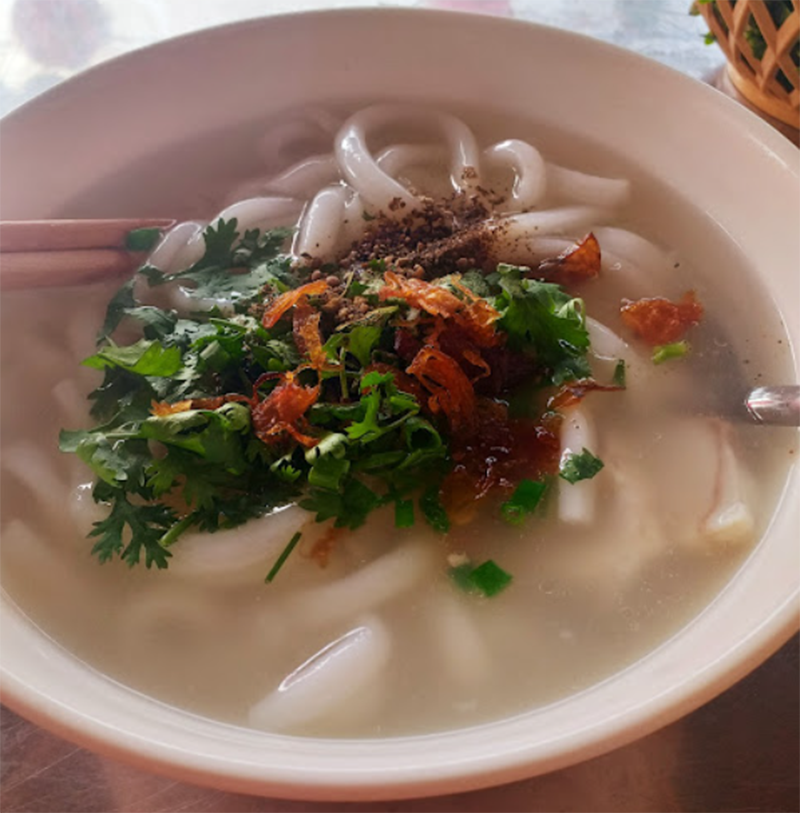 Bánh canh bột xắt Lan Linh - quán bánh canh Đồng Tháp