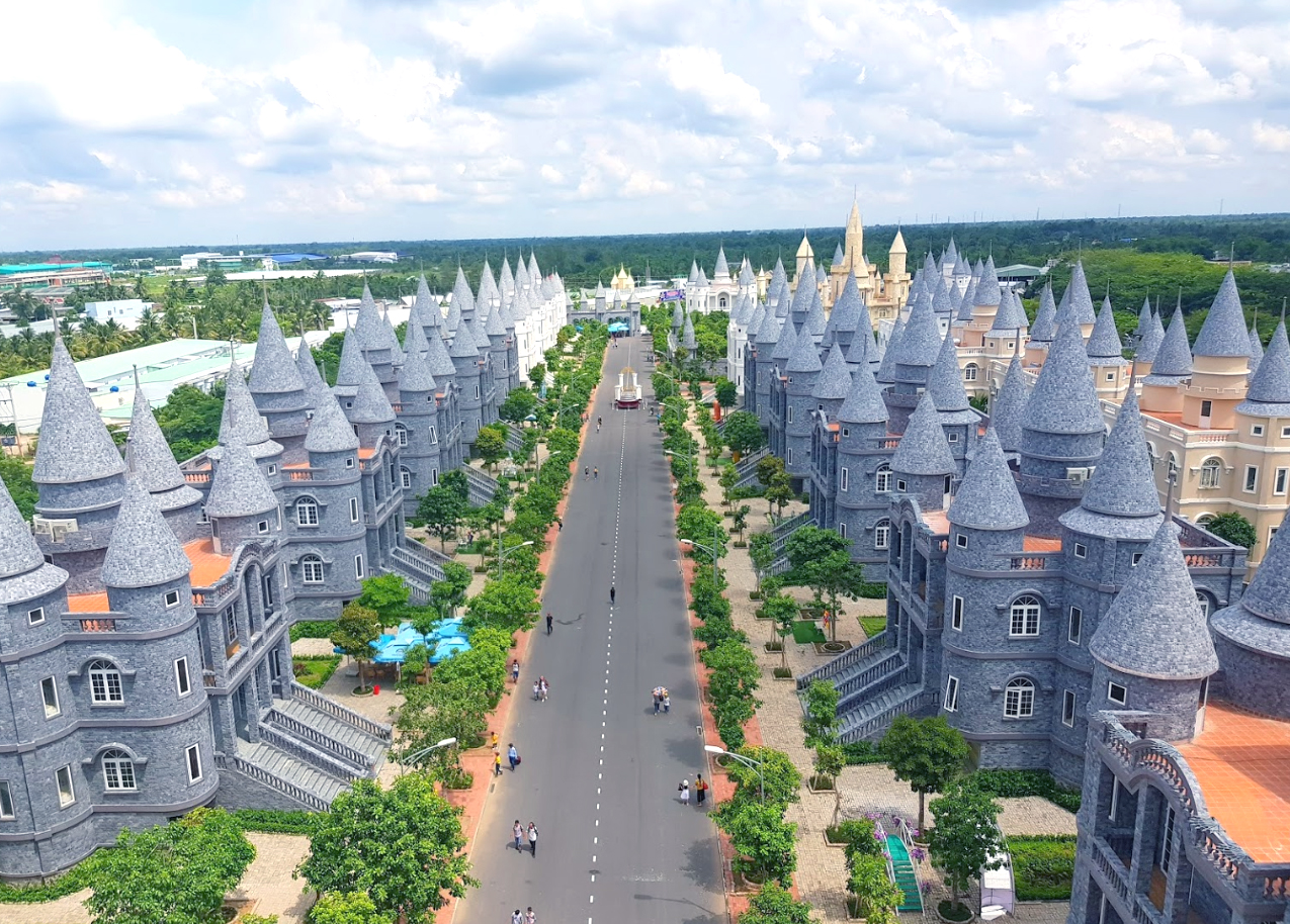 Công viên Hậu Giang Kittyd & Minnied