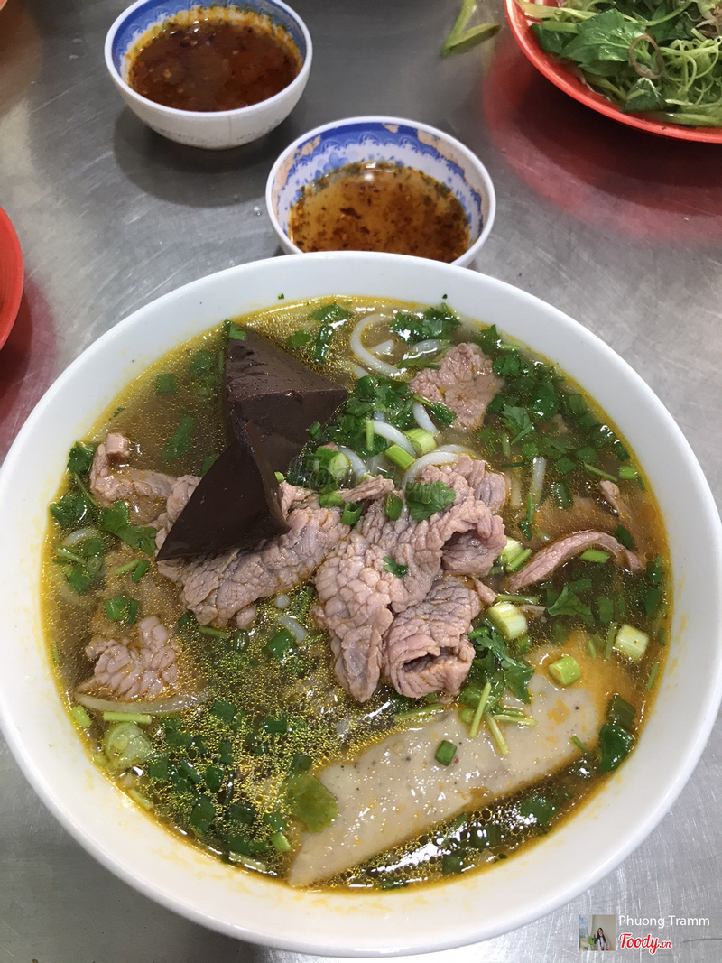 bún bò huế Tiền Giang Đông Ba