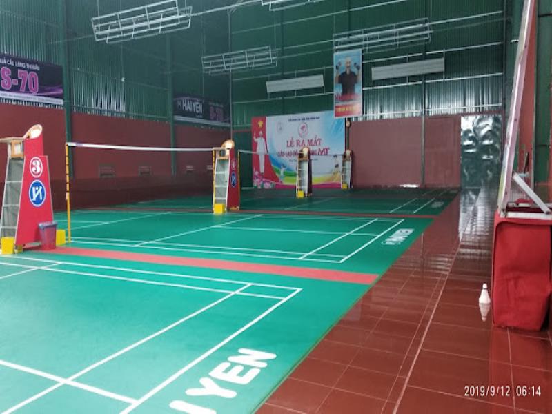 Sân cầu lông Đồng Tháp MT