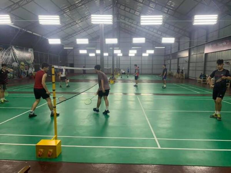 Sân cầu lông Vĩnh Long Thanh Bảo