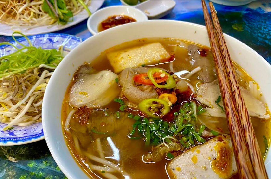 Top 10 Quán Bún Bò Huế ngon nhất tại Cần Thơ