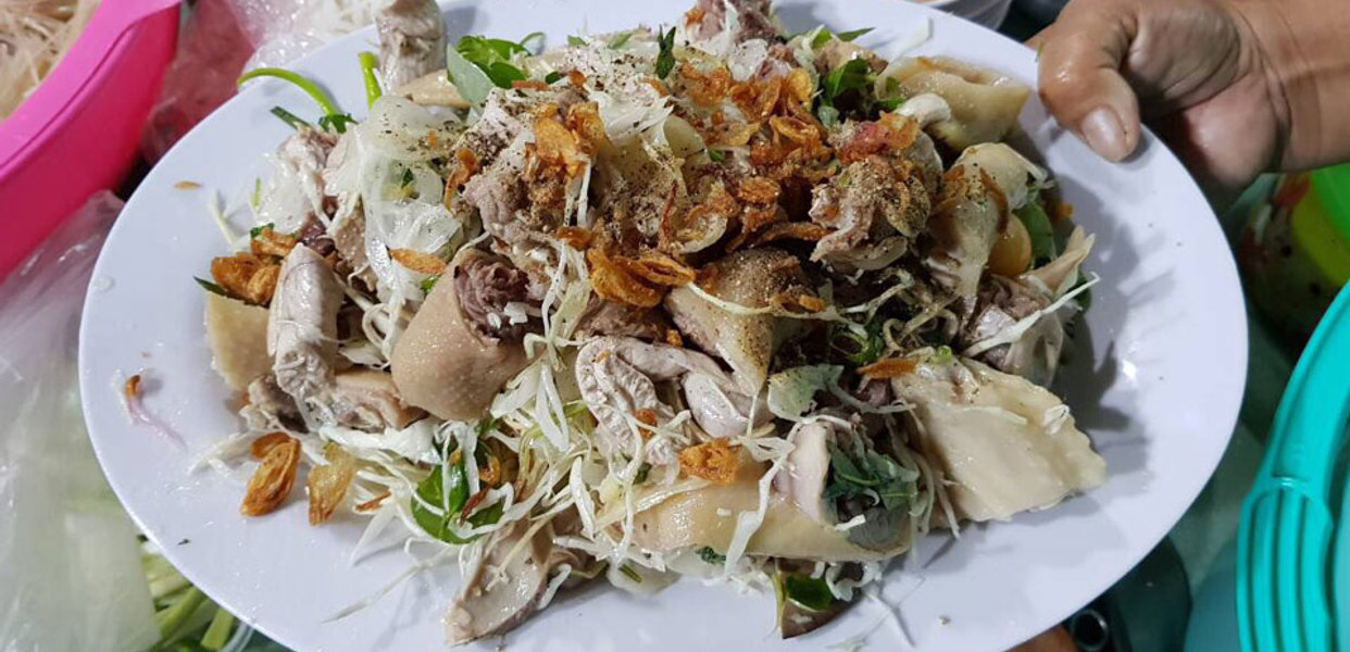 Ăn gì ở Đường Bắc Hải