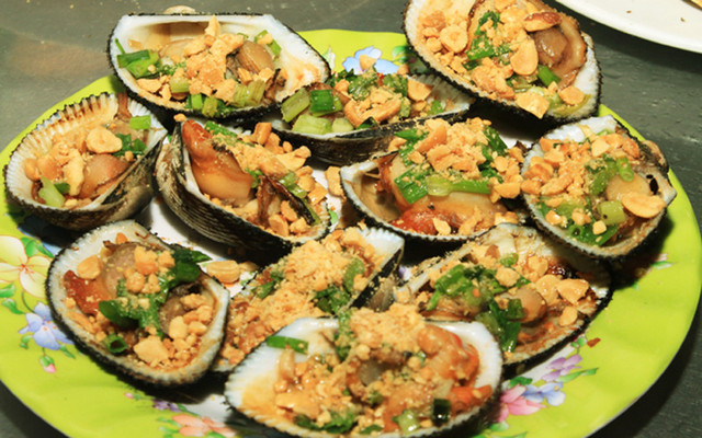 Ăn gì ở Đường Hoàng Hoa Thám